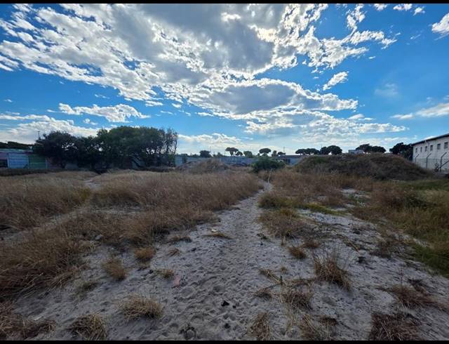 LAND FOR SALE IN BRIDGETOWN